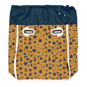 Umber Flower Spray Tote Cover